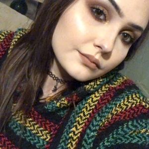 Meet your Posher, Leann